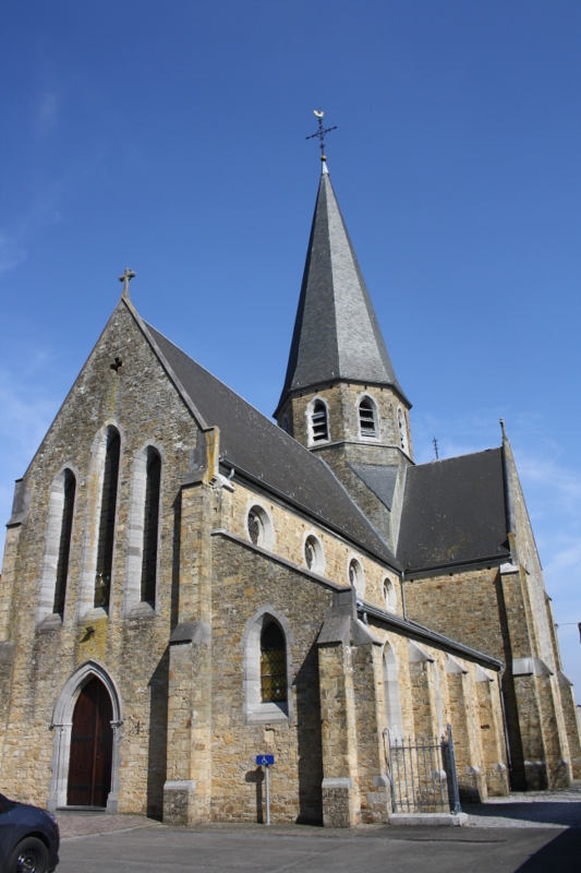 Courrière (Trieu) - Eglise du Sacré-Coeur ©OTA.JPG