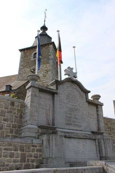Crupet - Monument aux morts ©OTA.JPG